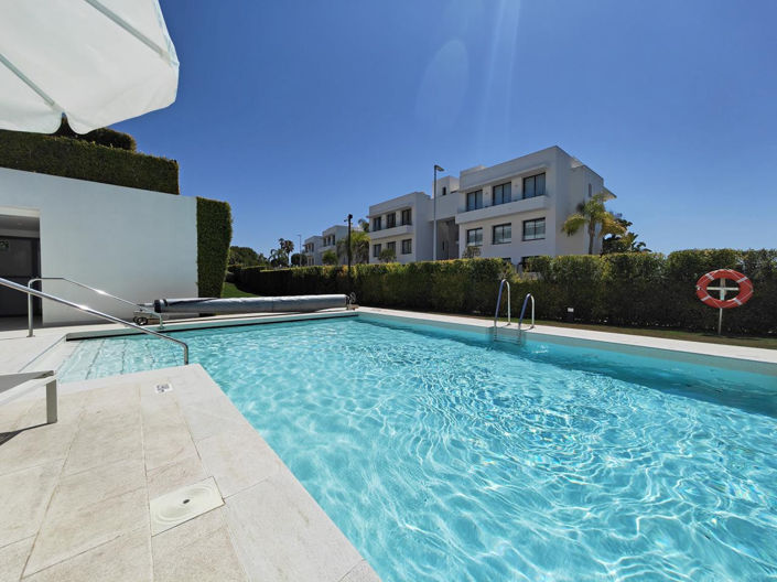 Image No.8-3 Bed Apartment for sale