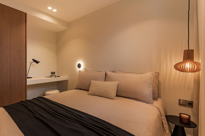 Image No.17-4 Bed Townhouse for sale