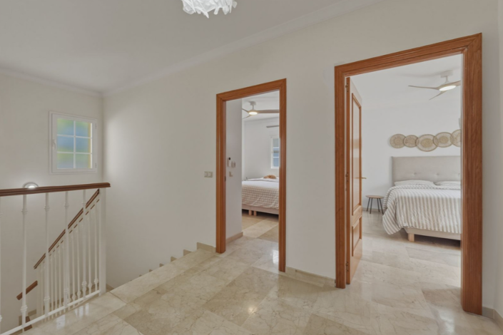 Image No.13-5 Bed Villa for sale