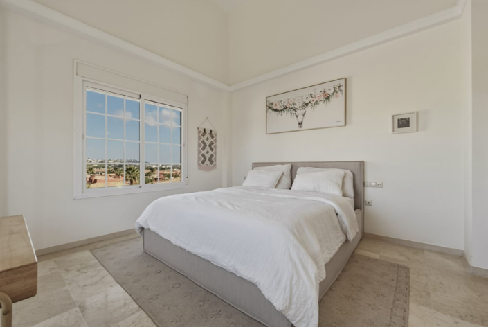 Image No.16-5 Bed Villa for sale