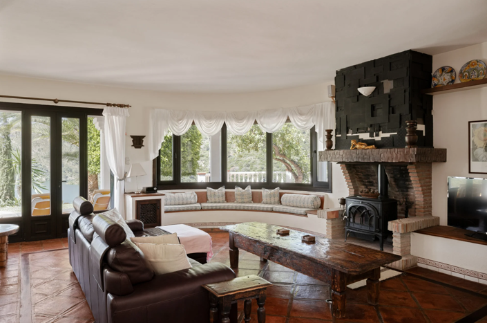 Image No.19-6 Bed Villa for sale