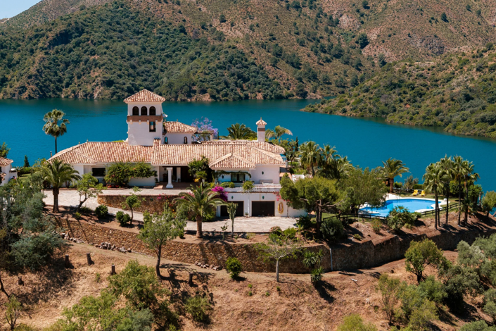 Image No.5-6 Bed Villa for sale