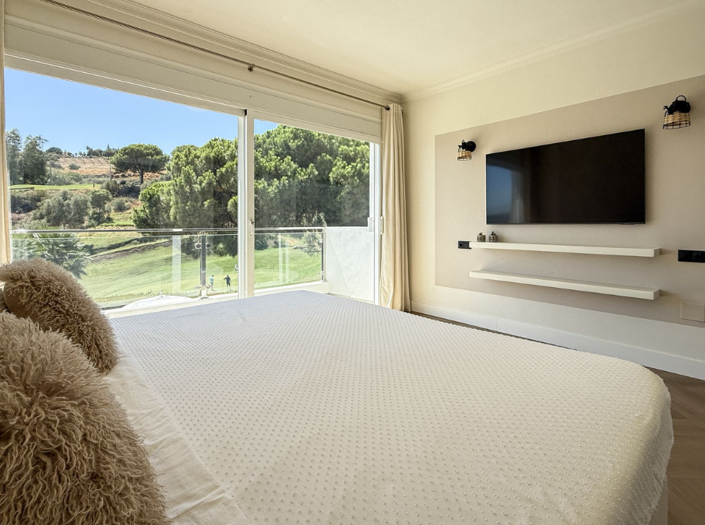 Image No.27-3 Bed Villa for sale