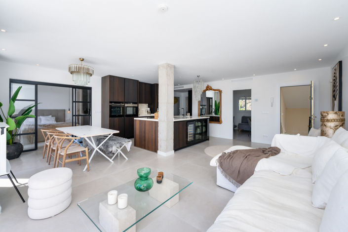 Image No.25-3 Bed Duplex for sale