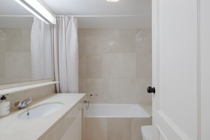 Image No.12-2 Bed Penthouse for sale