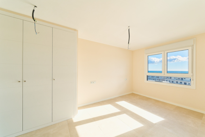 Image No.25-3 Bed House for sale