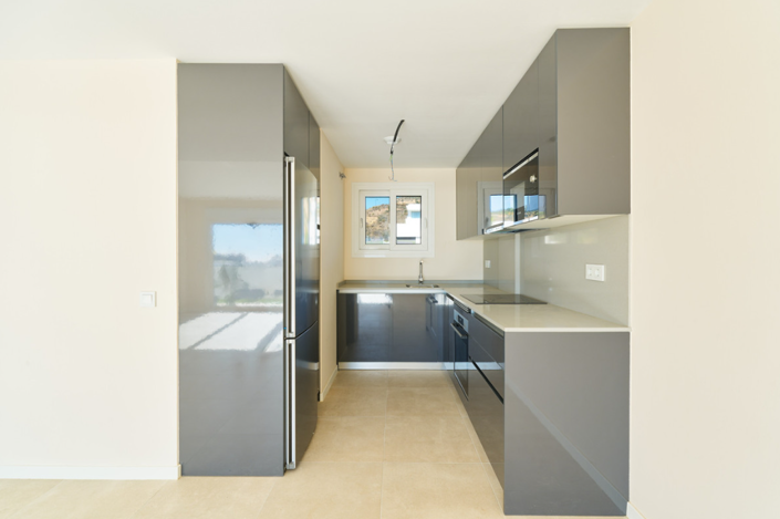 Image No.30-3 Bed House for sale