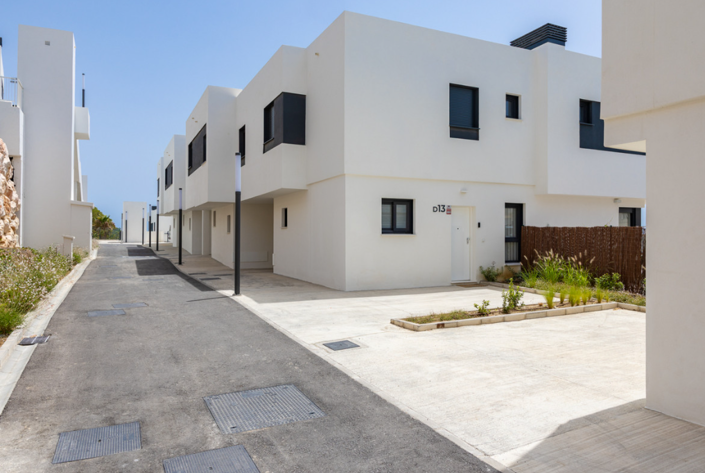 Image No.47-3 Bed House for sale