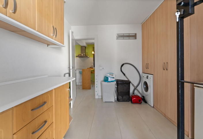 Image No.11-3 Bed Villa for sale