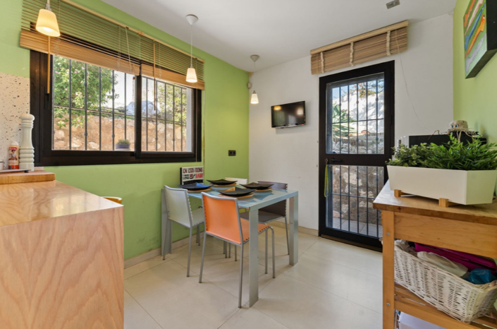 Image No.12-3 Bed Villa for sale