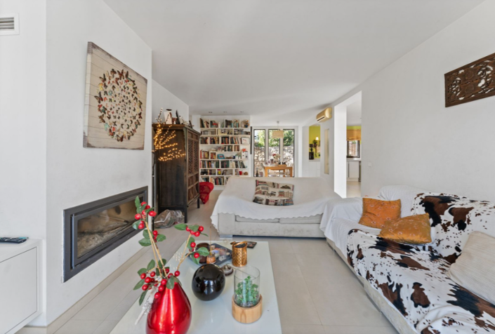 Image No.17-3 Bed Villa for sale