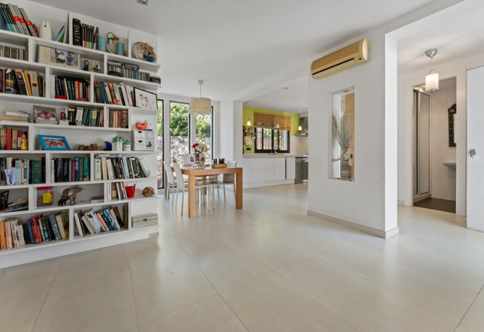 Image No.19-3 Bed Villa for sale