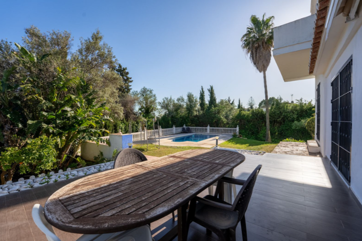 Image No.3-3 Bed Villa for sale