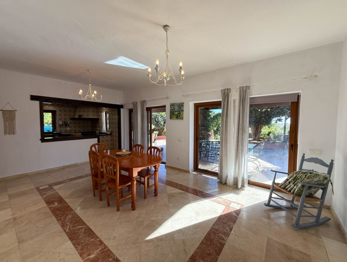 Image No.19-4 Bed Villa for sale