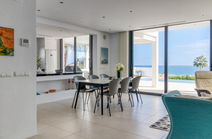 Image No.11-4 Bed Villa for sale