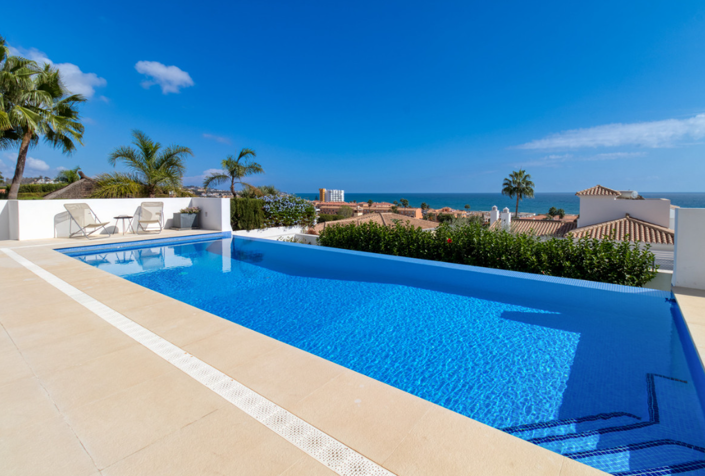 Image No.3-4 Bed Villa for sale