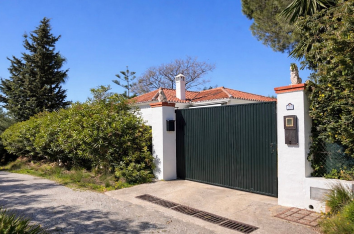 Image No.19-2 Bed Villa for sale