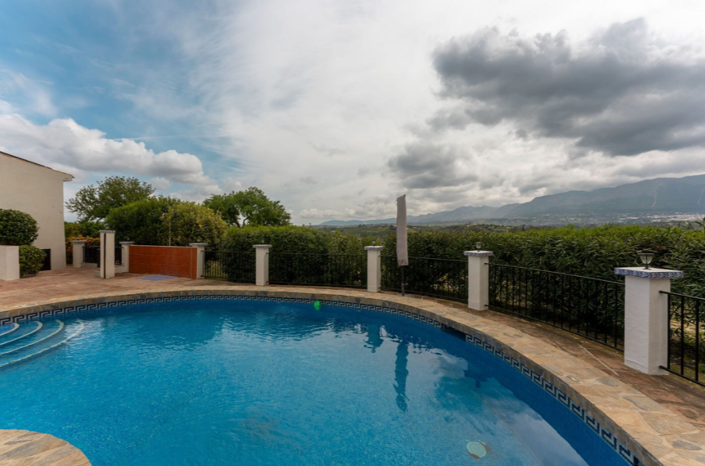 Image No.11-4 Bed Villa for sale