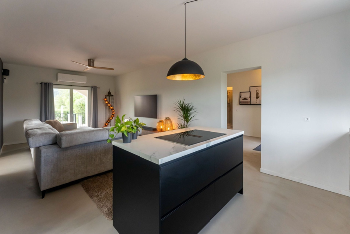 Image No.13-4 Bed Villa for sale