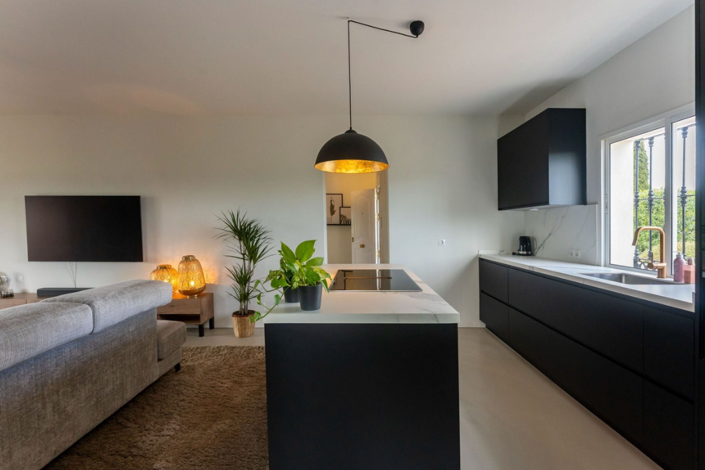 Image No.3-4 Bed Villa for sale