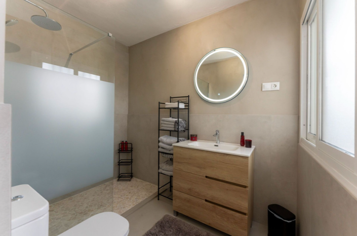 Image No.39-4 Bed Villa for sale