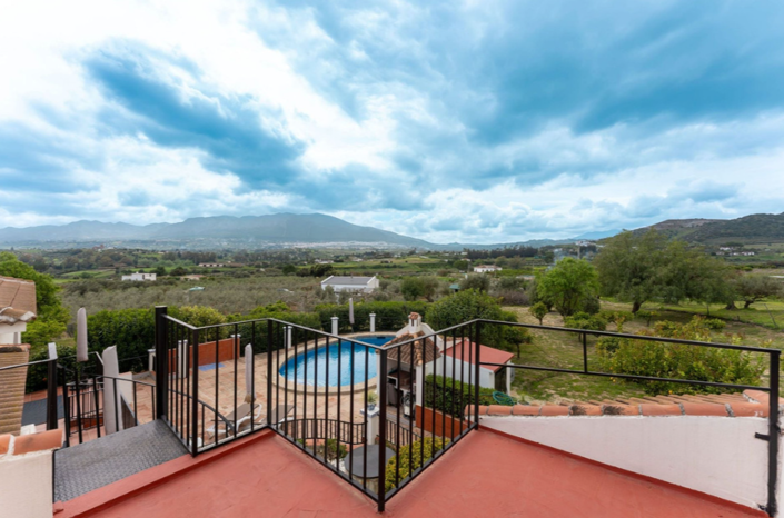 Image No.47-4 Bed Villa for sale