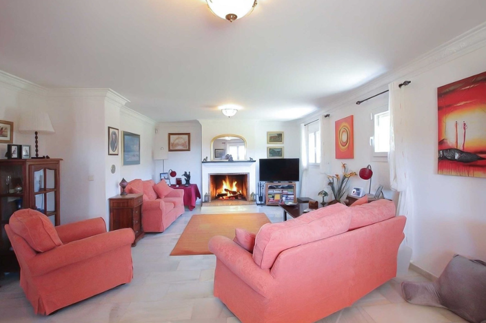 Image No.12-Villa de 4 chambres à vendre à Estepona