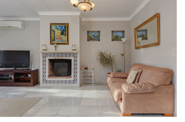 Image No.13-Villa de 4 chambres à vendre à Mijas Costa