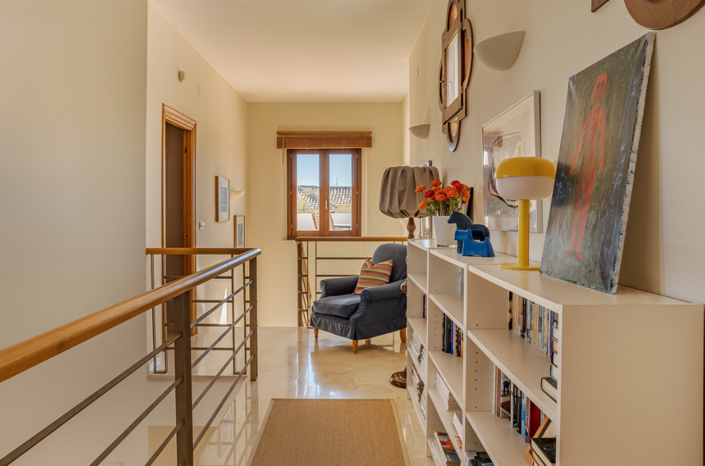 Image No.18-4 Bed Villa for sale