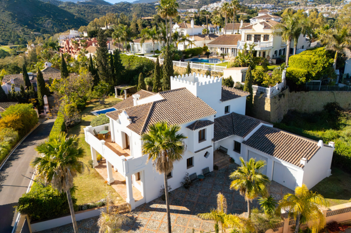 Image No.2-4 Bed Villa for sale