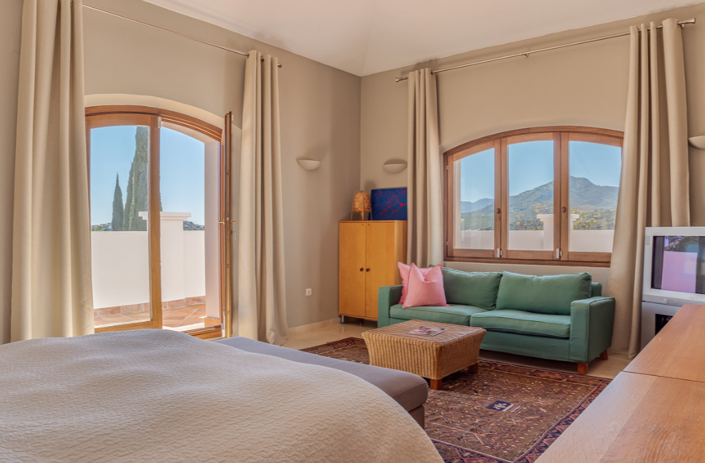 Image No.21-4 Bed Villa for sale