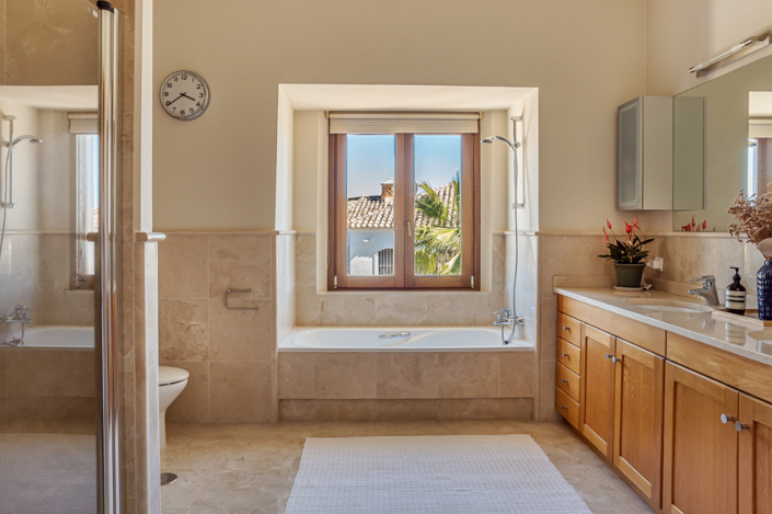 Image No.23-4 Bed Villa for sale