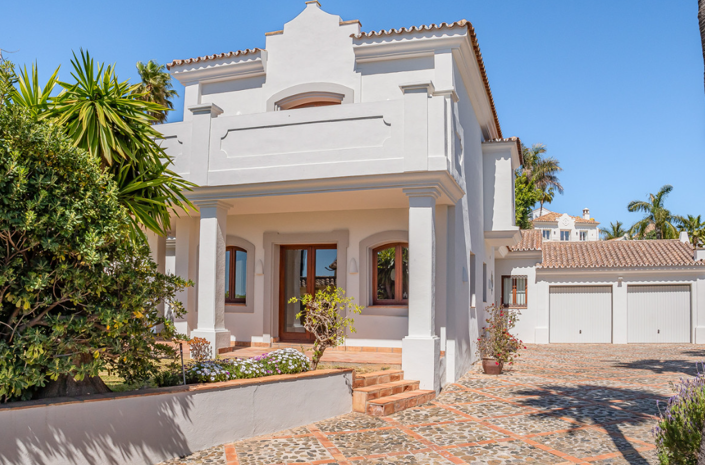 Image No.9-4 Bed Villa for sale