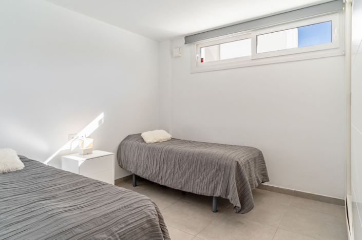 Image No.25-5 Bed Villa for sale