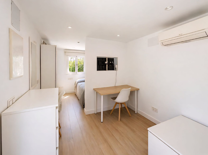 Image No.25-3 Bed Villa for sale