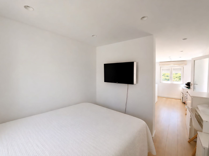 Image No.27-3 Bed Villa for sale