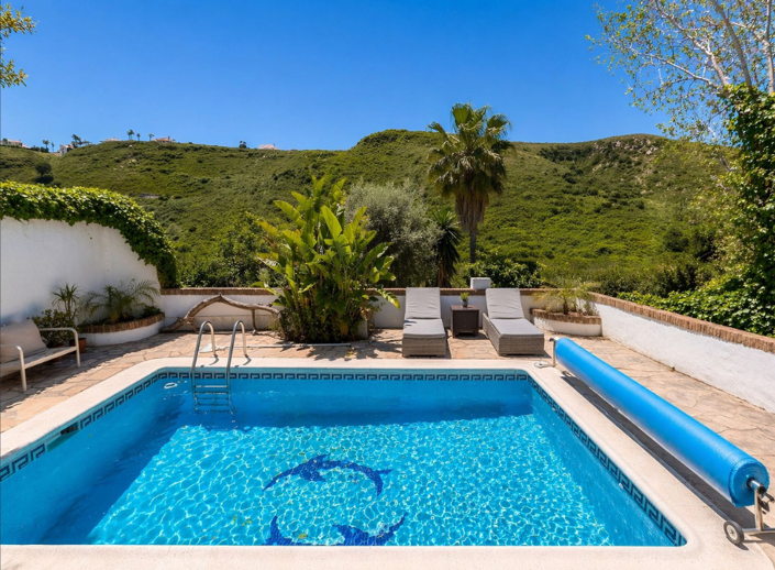 Image No.3-3 Bed Villa for sale