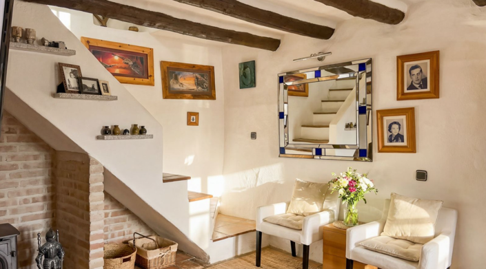 Image No.27-9 Bed Villa for sale