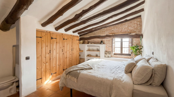 Image No.29-9 Bed Villa for sale