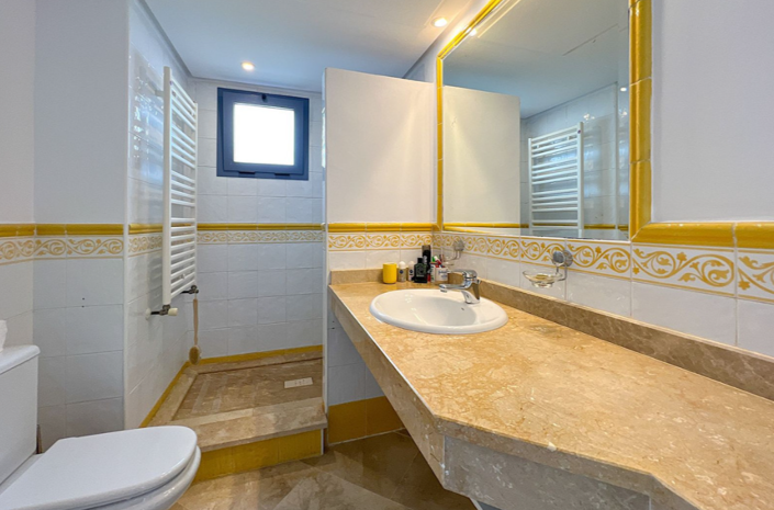 Image No.40-3 Bed Villa for sale