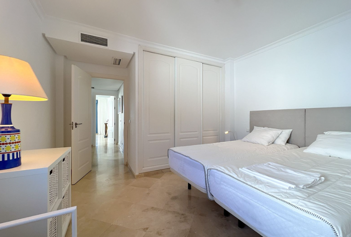 Image No.43-3 Bed Villa for sale