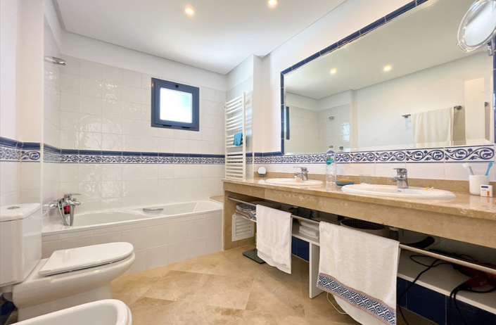 Image No.46-3 Bed Villa for sale