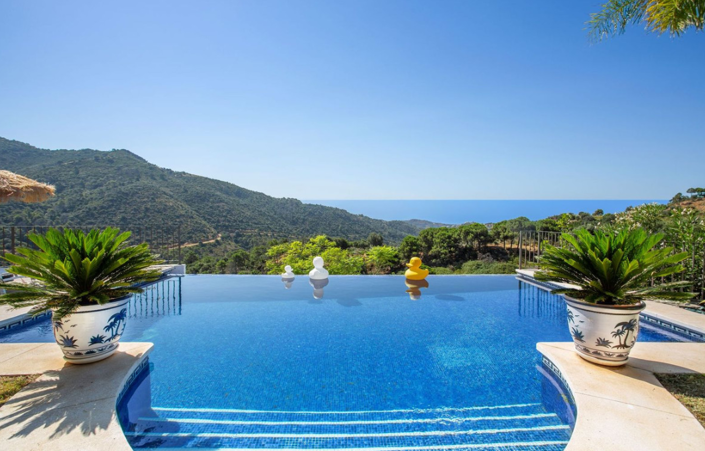 Image No.6-5 Bed Villa for sale