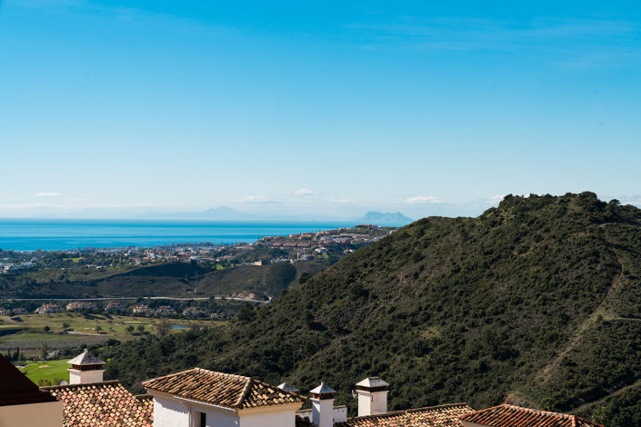 Image No.27-3 Bed Apartment for sale