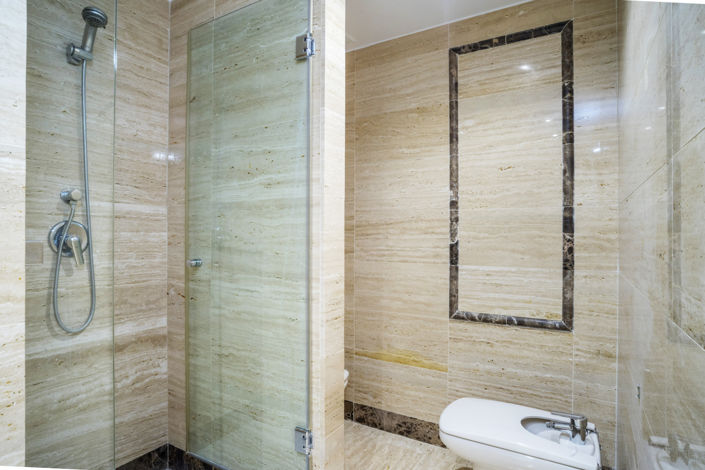 Image No.13-3 Bed Property for sale