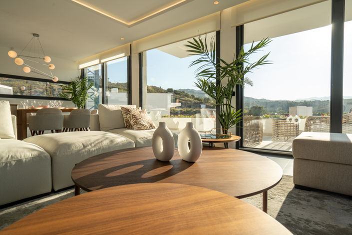 Image No.2-4 Bed Villa for sale
