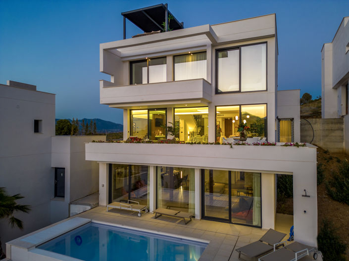 Image No.20-4 Bed Villa for sale