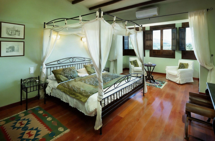 Image No.37-13 Bed Villa for sale