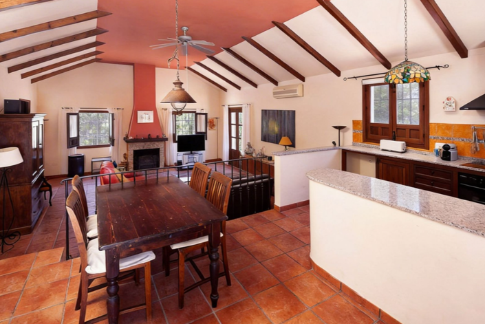 Image No.45-13 Bed Villa for sale