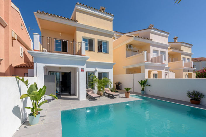 Image No.12-4 Bed Villa for sale